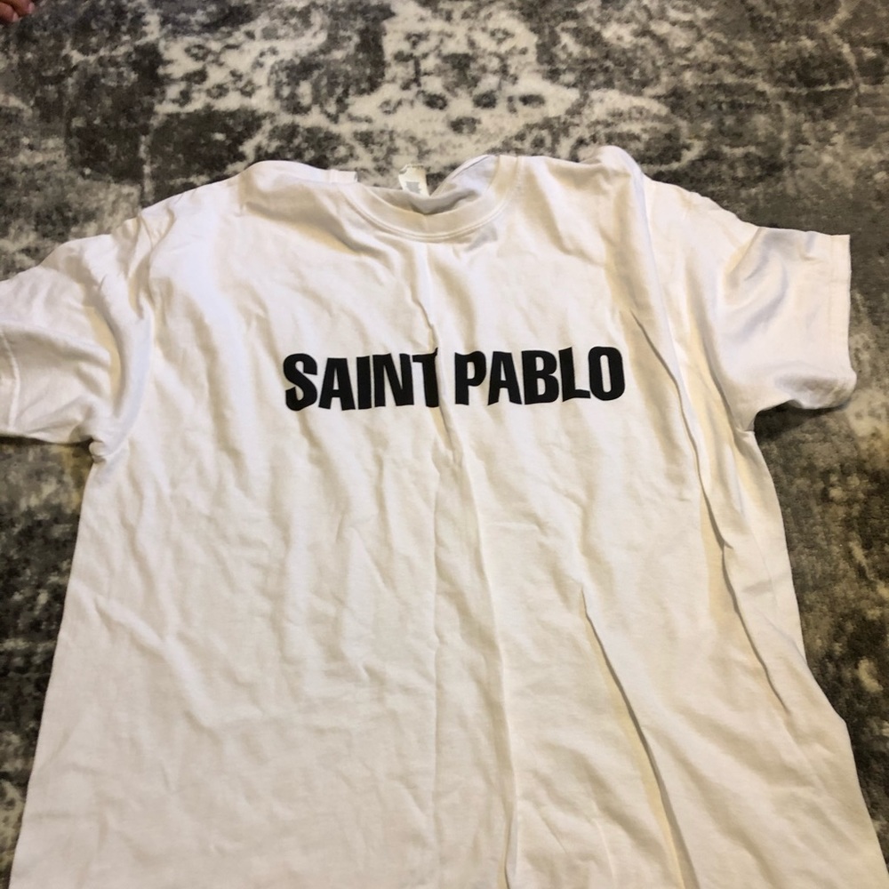 Saint Pablo white shirt from the concert Oct 2016